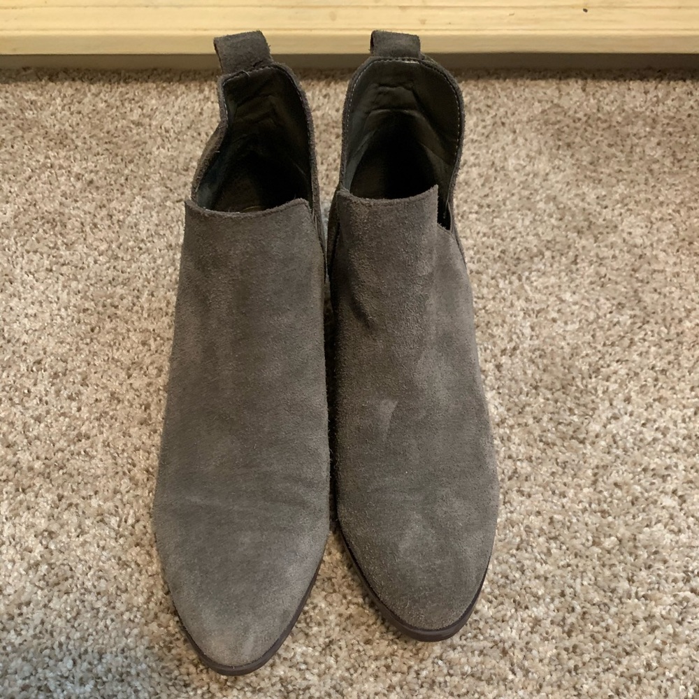 Ankle boots